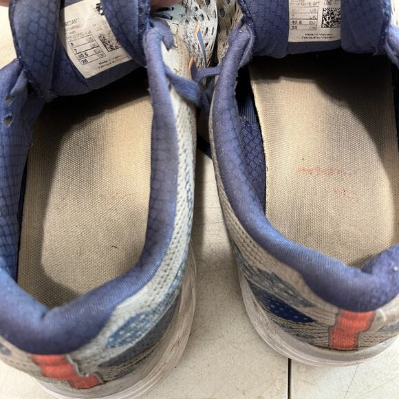 New Balance Sneakers Womens 9 Running 680 V6 Shoes Athletic Gym Workout Track‎ - Picture 7 of 10